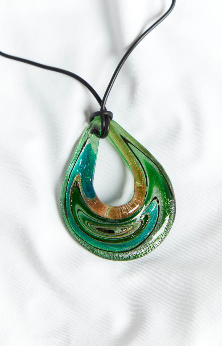 Ally Green Pendant Necklace Image