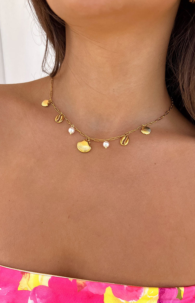 Gigli Gold Shell Necklace Beginning Boutique NZ