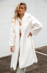 Harlen White Teddy Coat Image