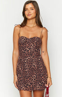 Mini party dress in leopard print pattern.