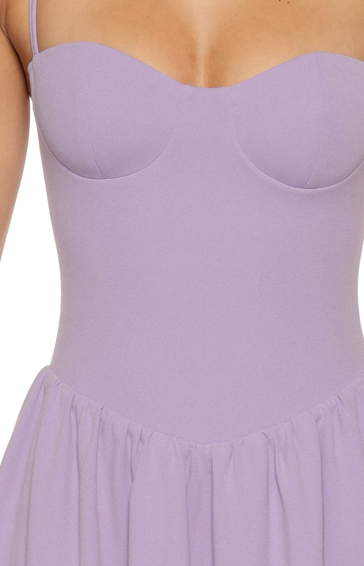 Close-up of the lilac crepe maxi dress bodice with a sweetheart neckline, structured bust cups, and gathered skirt detail at the waist
