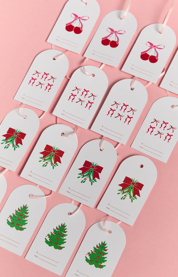 Christmas Tags 16 Pack Image