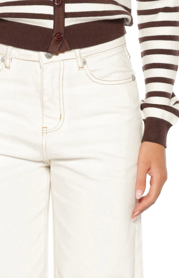 Felix Scallop Edge White Denim Jeans