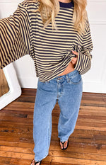 Levi's® Own it Stone Women's Baggy Dad Jeans Image