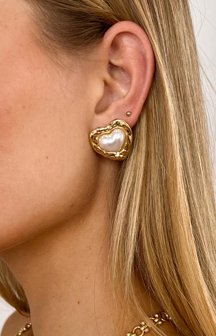 Lila Gold Love Heart Earring 2 Pack Image