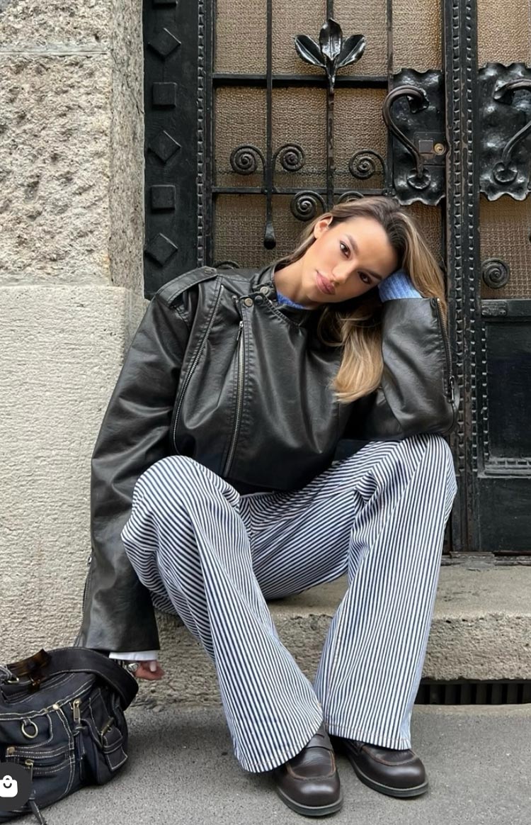 Lioness Onyx Driftwood Bomber Image