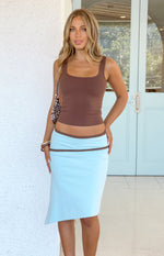 Brown fitted scoop neck tank top with a cropped hemline