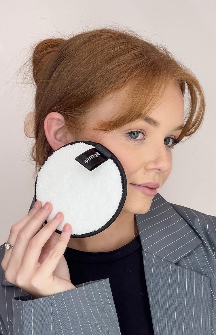 Take It Off Black Reusable Face Wash Pads 3 Pack (FREE over $220)